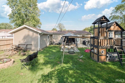 Tiny photo for 513 BRIAR Court, Kokomo, IN 46901 (MLS # 202636351)