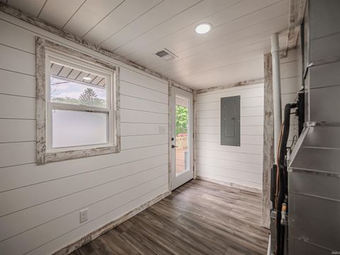 Tiny photo for 5233 State Route 261 Highway, Newburgh, IN 47630 (MLS # 202604197)