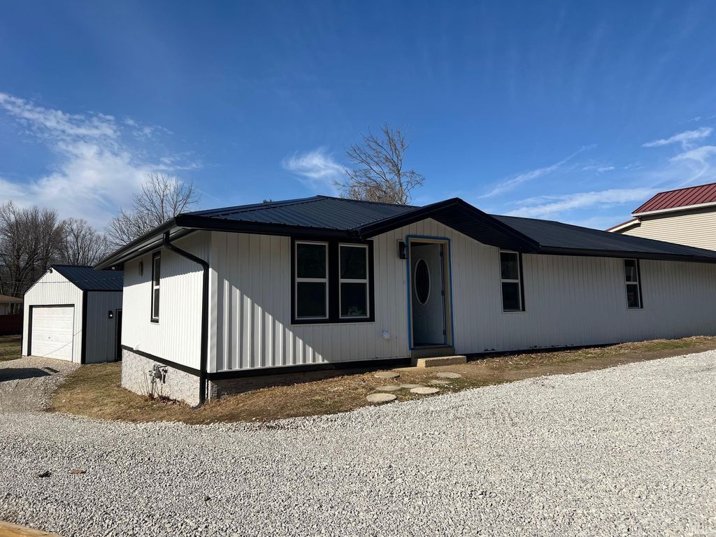 Photo of 5233 State Route 261 Highway, Newburgh, IN 47630 (MLS # 202604197)