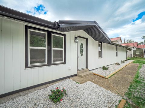 Tiny photo for 5233 State Route 261 Highway, Newburgh, IN 47630 (MLS # 202604197)
