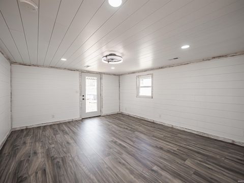 Tiny photo for 5233 State Route 261 Highway, Newburgh, IN 47630 (MLS # 202604197)