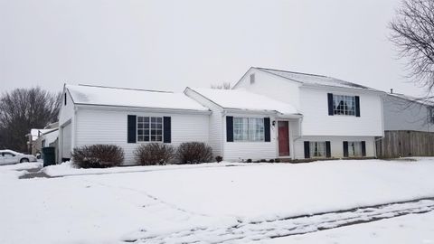 Photo for 2301 E Centennial Court