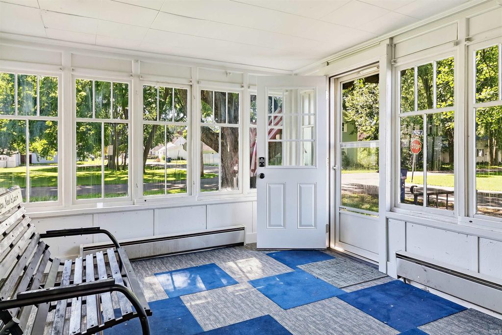 Photo of 4124 S Carey Street, Marion, IN 46953 (MLS # 202625234)