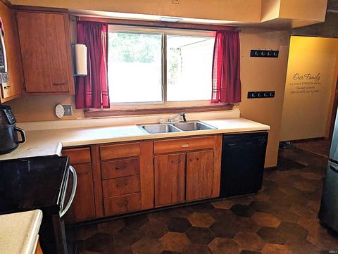 Tiny photo for 1310 Warren Drive, Lafayette, IN 47905 (MLS # 202537682)