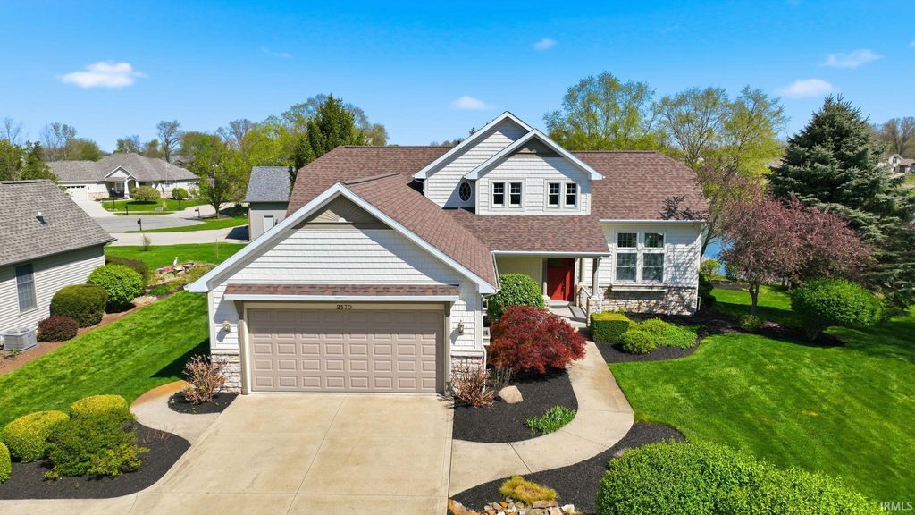 Photo of 2570 E Ontario Lane, Warsaw, IN 46582 (MLS # 202614849)