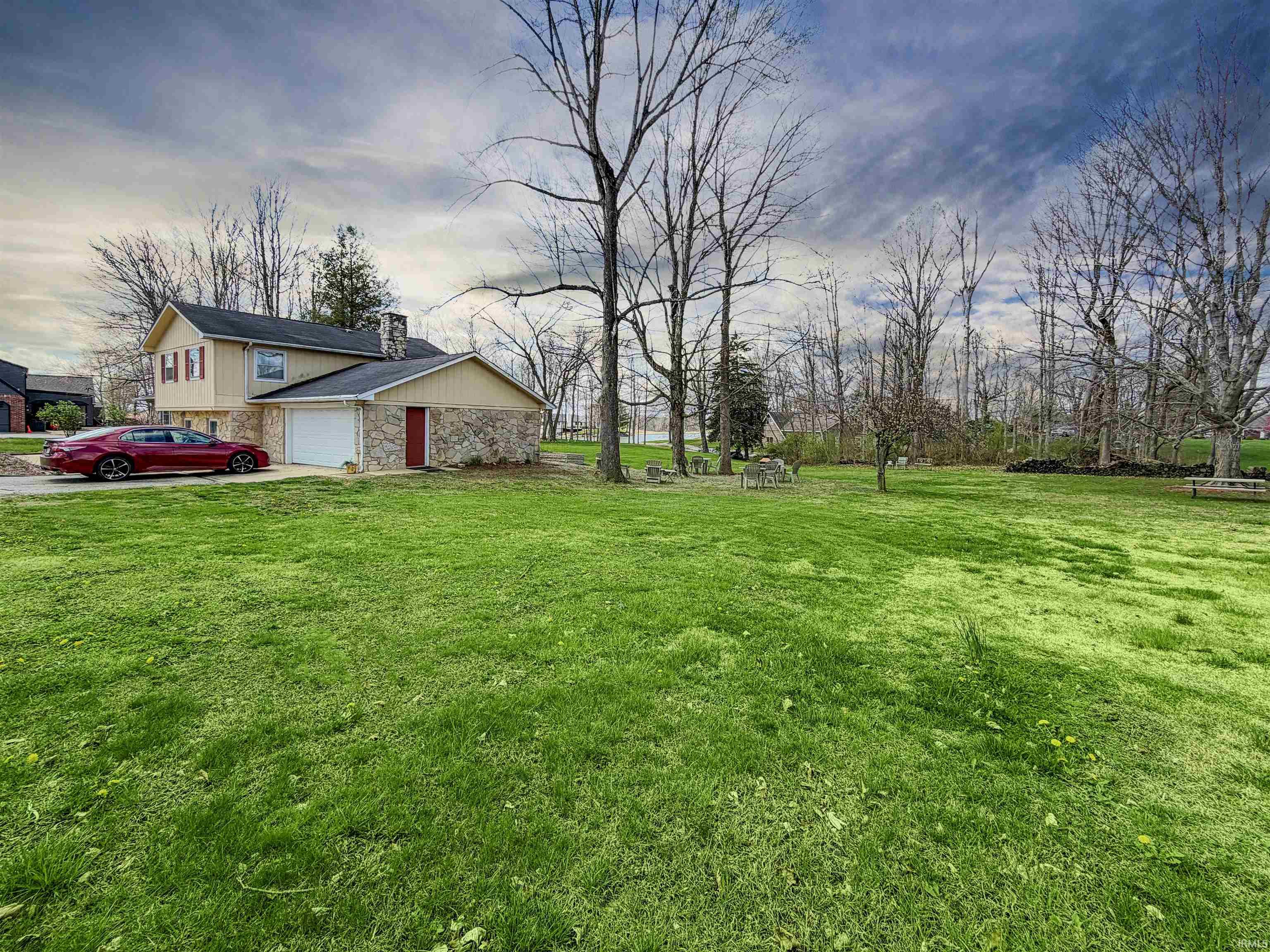 4556 N Wildwood Drive