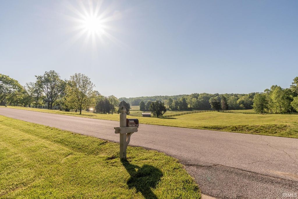 Photo of 5008 S Iron Gate Trail, Bloomington, IN 47403 (MLS # 202608136)