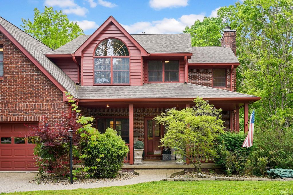 Photo of 9982 S Saint Andrews Lane, Bloomington, IN 47401 (MLS # 202603582)