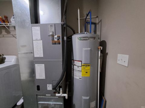 Tiny photo for 405 Ariel Drive, Kokomo, IN 46901 (MLS # 202518986)