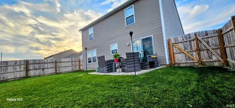 Tiny photo for 405 Ariel Drive, Kokomo, IN 46901 (MLS # 202518986)