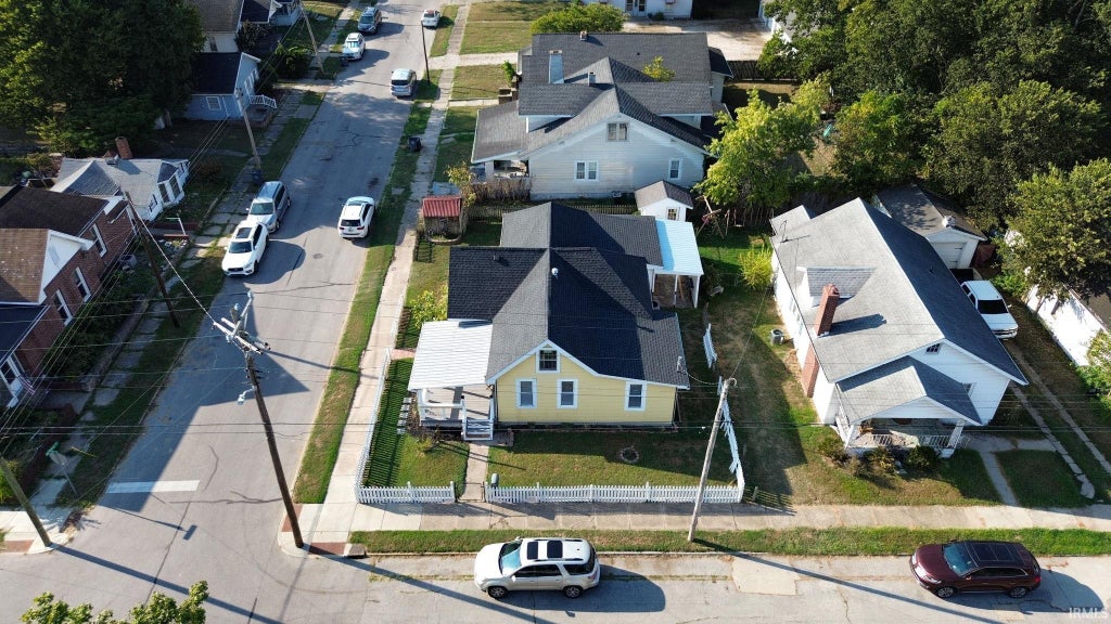 Photo of 425 S 4th Street, Vincennes, IN 47591 (MLS # 202636879)