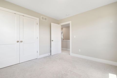 Tiny photo for 32811 Nature View Drive, New Carlisle, IN 46552 (MLS # 202624696)