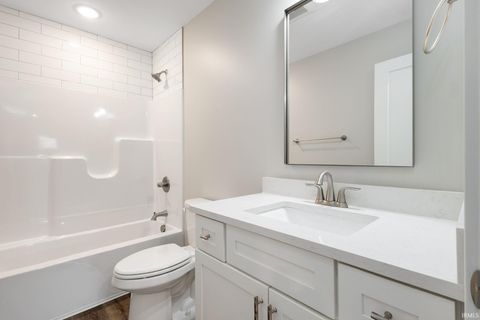 Tiny photo for 32811 Nature View Drive, New Carlisle, IN 46552 (MLS # 202624696)