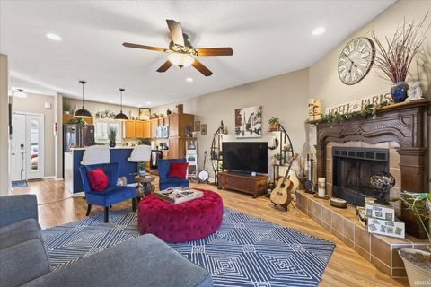 Photo of 9632 S Bay Pointe Court #9, Bloomington, IN 47401 (MLS # 202609212)