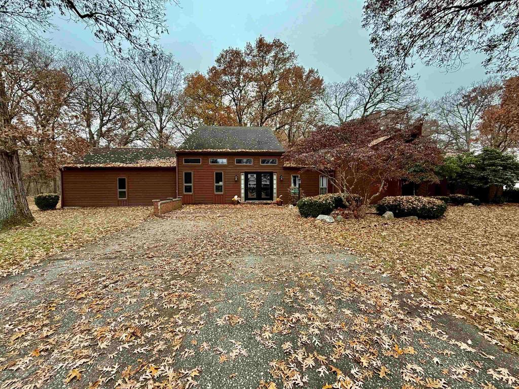 Photo of 471 N 48 E, Winamac, IN 46996 (MLS # 202547461)