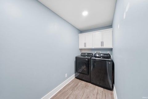Tiny photo for 605 E St Rd 124 Highway, Wabash, IN 46992 (MLS # 202643610)