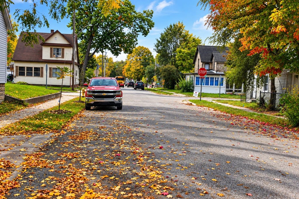 Photo of 1101 Hudson Street #18, Elkhart, IN 46516 (MLS # 202642726)