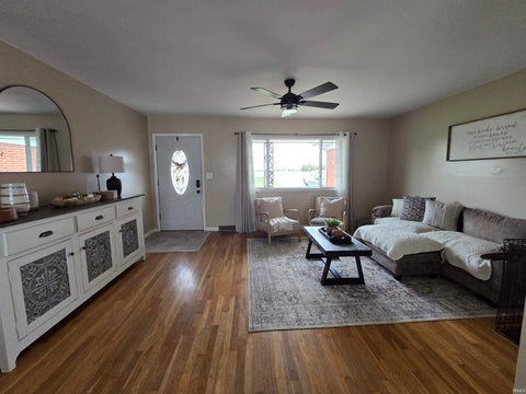 Tiny photo for 4179 E 400 SOUTH, Kokomo, IN 46902 (MLS # 202642928)
