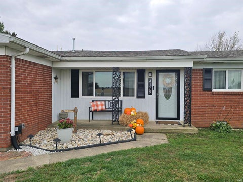 Tiny photo for 4179 E 400 SOUTH, Kokomo, IN 46902 (MLS # 202642928)