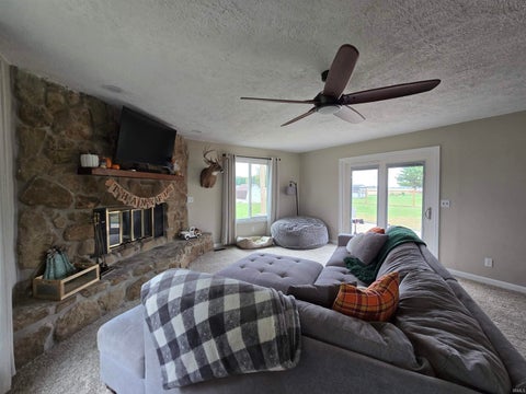 Tiny photo for 4179 E 400 SOUTH, Kokomo, IN 46902 (MLS # 202642928)