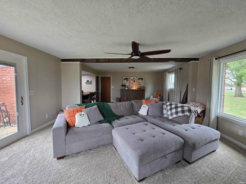 Tiny photo for 4179 E 400 SOUTH, Kokomo, IN 46902 (MLS # 202642928)