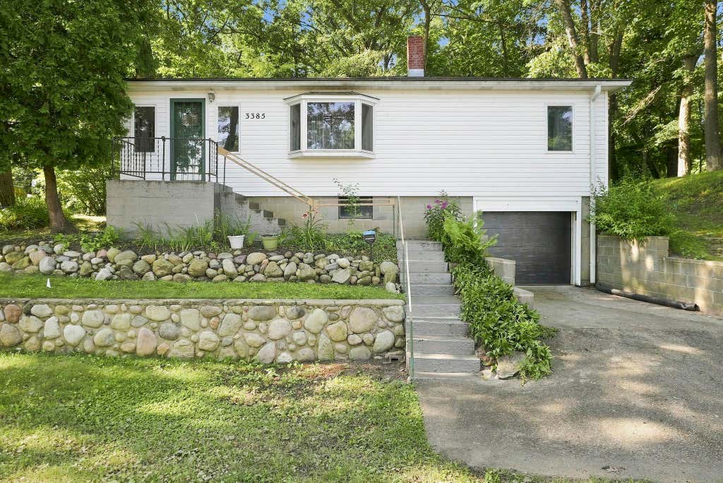 Photo of 3385 W Shady Side Road, Angola, IN 46703 (MLS # 202628025)