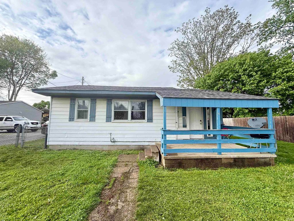 Photo of 608 W Madison Street, Kokomo, IN 46901 (MLS # 202615039)
