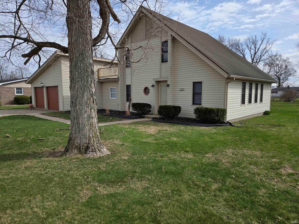 Photo of 5317 Bechtel Court, Marion, IN 46952 (MLS # 202612021)