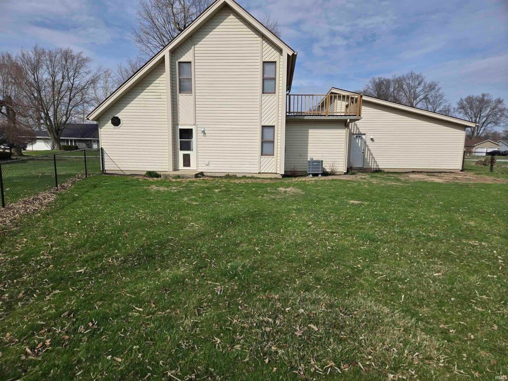 Photo of 5317 Bechtel Court, Marion, IN 46952 (MLS # 202612021)