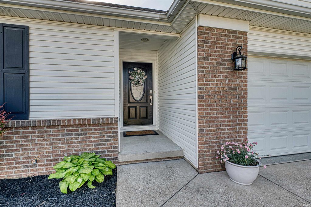 Photo of 1934 St Lucia Drive, Newburgh, IN 46301 (MLS # 202615322)