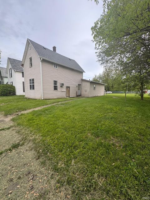 Tiny photo for 309 Loveland Avenue, Peru, IN 46970 (MLS # 202517374)