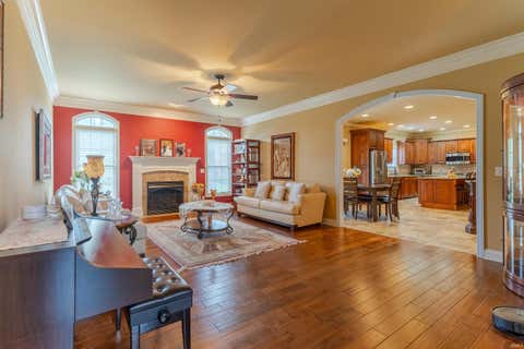 Tiny photo for 2084 Long Cove Circle, Newburgh, IN 47630 (MLS # 202620033)