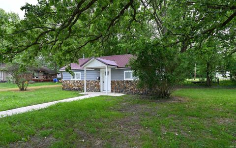 Tiny photo for 319 W 13Th Street, Winamac, IN 46996 (MLS # 202622589)