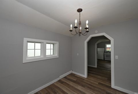 Tiny photo for 319 W 13Th Street, Winamac, IN 46996 (MLS # 202622589)