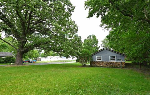 Tiny photo for 319 W 13Th Street, Winamac, IN 46996 (MLS # 202622589)