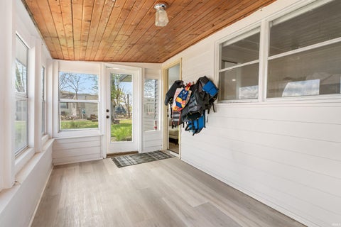 Tiny photo for 218 Ems B60 Lane, Warsaw, IN 46582 (MLS # 202615097)