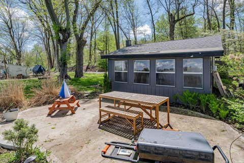 Tiny photo for 218 Ems B60 Lane, Warsaw, IN 46582 (MLS # 202615097)