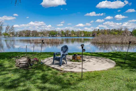 Tiny photo for 218 Ems B60 Lane, Warsaw, IN 46582 (MLS # 202615097)