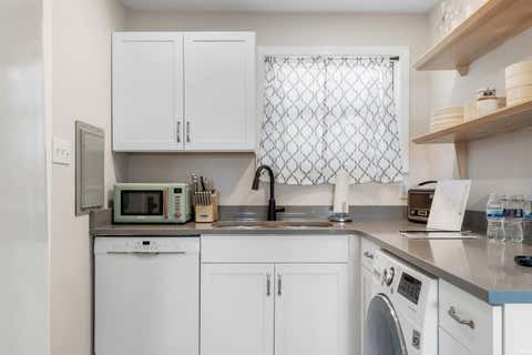 Tiny photo for 218 Ems B60 Lane, Warsaw, IN 46582 (MLS # 202615097)