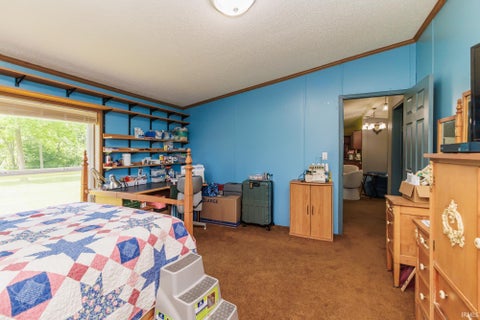Tiny photo for 2070 W 200 S Road, Hartford City, IN 47348 (MLS # 202621908)