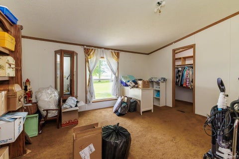 Tiny photo for 2070 W 200 S Road, Hartford City, IN 47348 (MLS # 202621908)