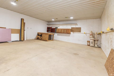 Tiny photo for 2070 W 200 S Road, Hartford City, IN 47348 (MLS # 202621908)