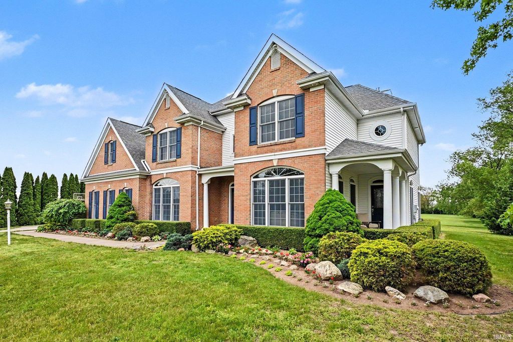 Photo of 64761 County Road 19, Goshen, IN 46526 (MLS # 202619200)