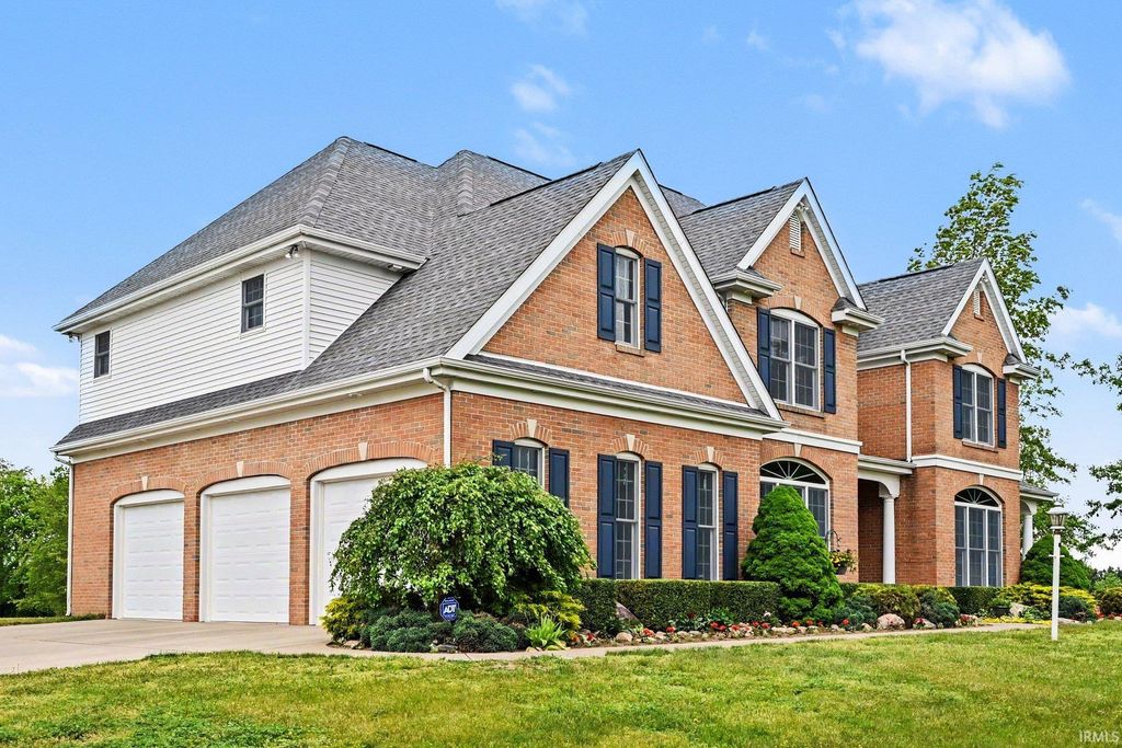 Photo of 64761 County Road 19, Goshen, IN 46526 (MLS # 202619200)