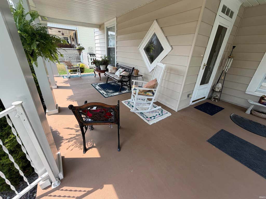 Photo of 1507 13th Street ST, Bedford, IN 47421 (MLS # 202633557)