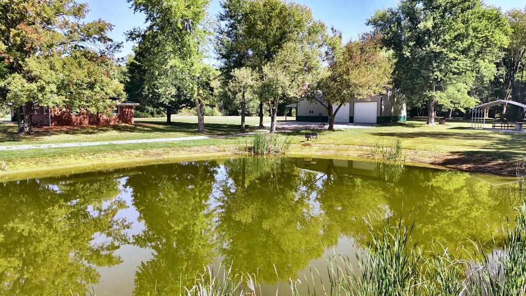 Photo of 3394 N County Road 200 W, Petersburg, IN 47567 (MLS # 202642864)