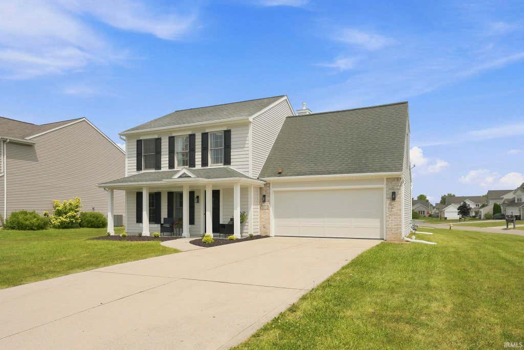 Photo of 10704 Coriander Place, Fort Wayne, IN 46818 (MLS # 202629600)