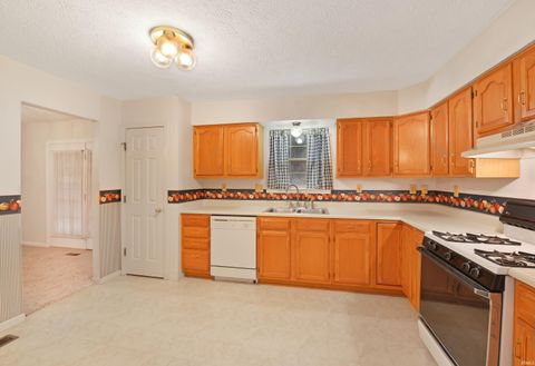 Tiny photo for 13 Trent Court, Lafayette, IN 47905 (MLS # 202600119)