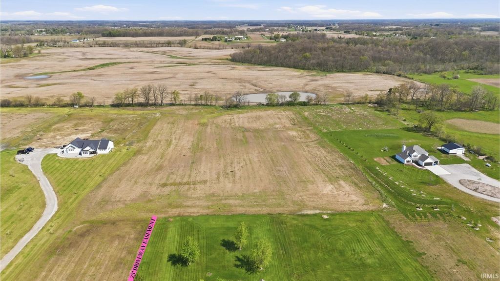 Photo of 8A Bryie Road, Churubusco, IN 46723 (MLS # 202614796)