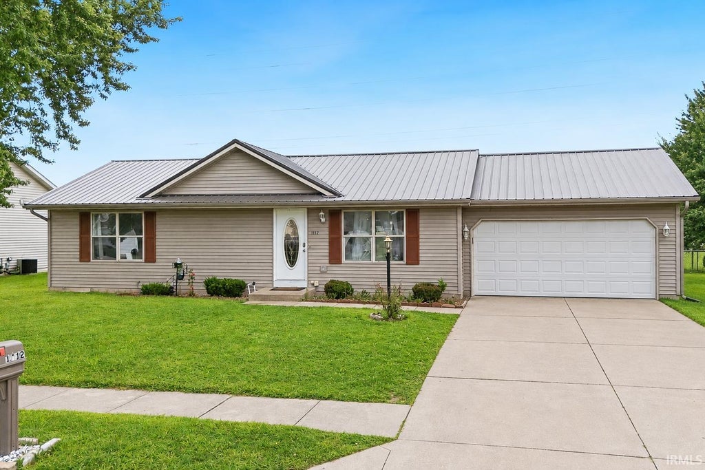 Photo of 1112 Harvest Drive, Goshen, IN 46526 (MLS # 202642146)